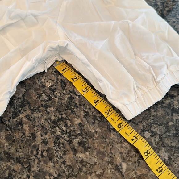 Michael Kors white keyholes blouse NWT 2X - Picture 10 of 10